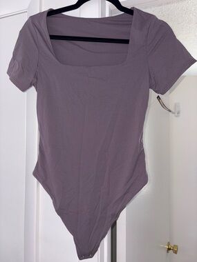 XL Auden Square Neck Short Sleeve Bodysuit - Mauve